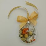 Glob de sticla cu flori uscate diametrul 8cm V23